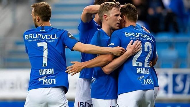 足球行业才 足球行业才