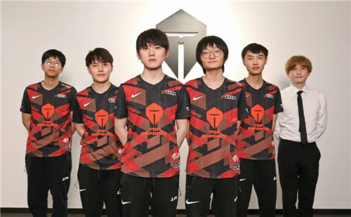 有参赛和服 有参赛和服